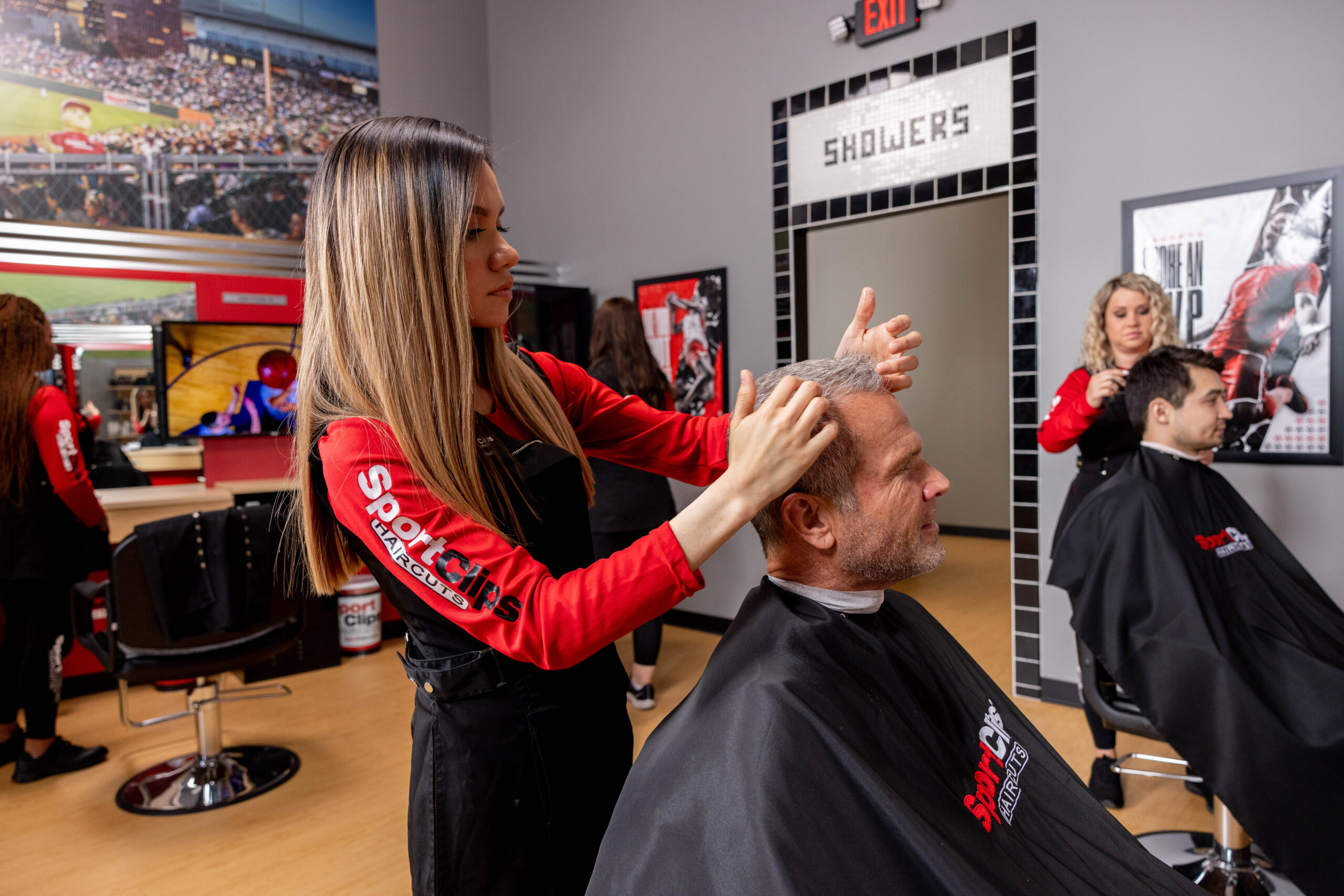 Stylist C Styling Client SR Hair (1)